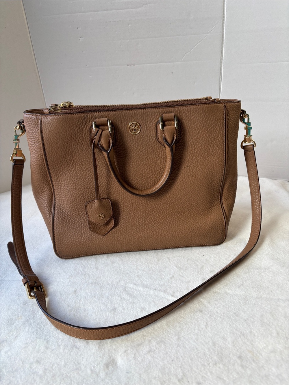 Tory Burch Robinson Tan Pebbled Leather Satchel with Detachable Strap